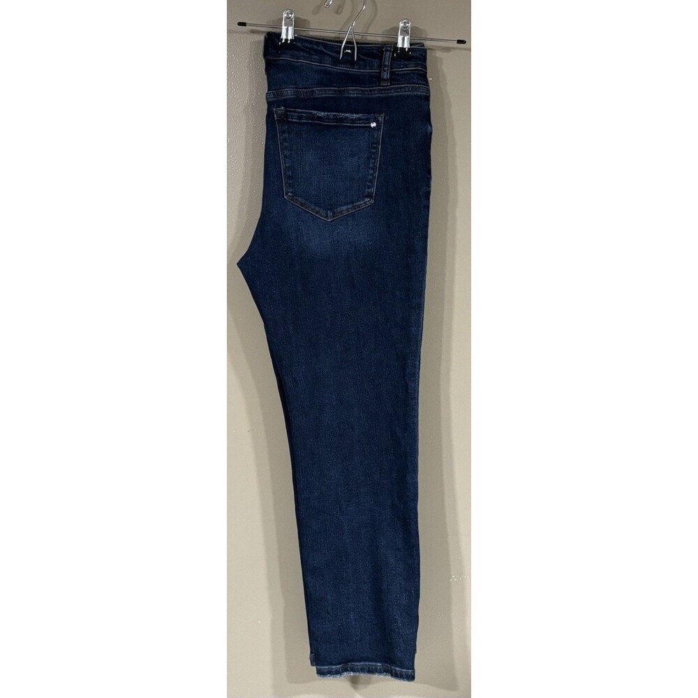 MICA Women's Dark Wash, High Rise, Straight Leg Jeans Size 32 (MDP-0512DK) - Picture 5 of 7